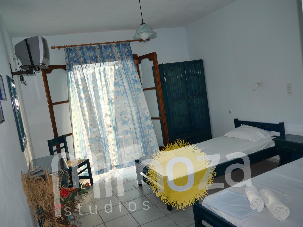 Mimoza Studios Скиатос Экстерьер фото